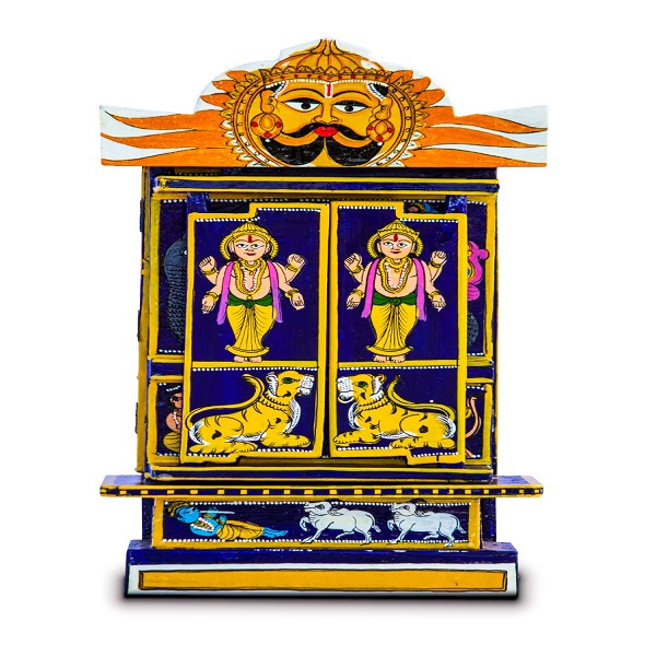 natural and artistic